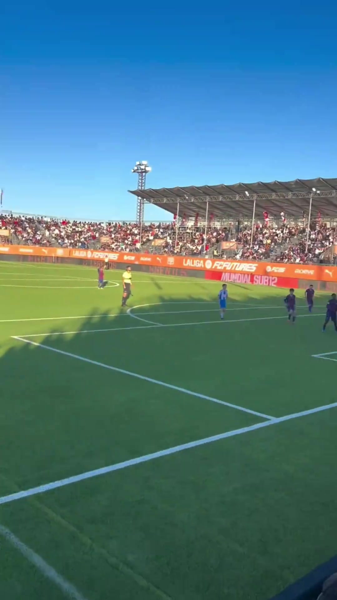 拉玛西亚又出妖人了巴萨11岁小将这波操作惊艳全场