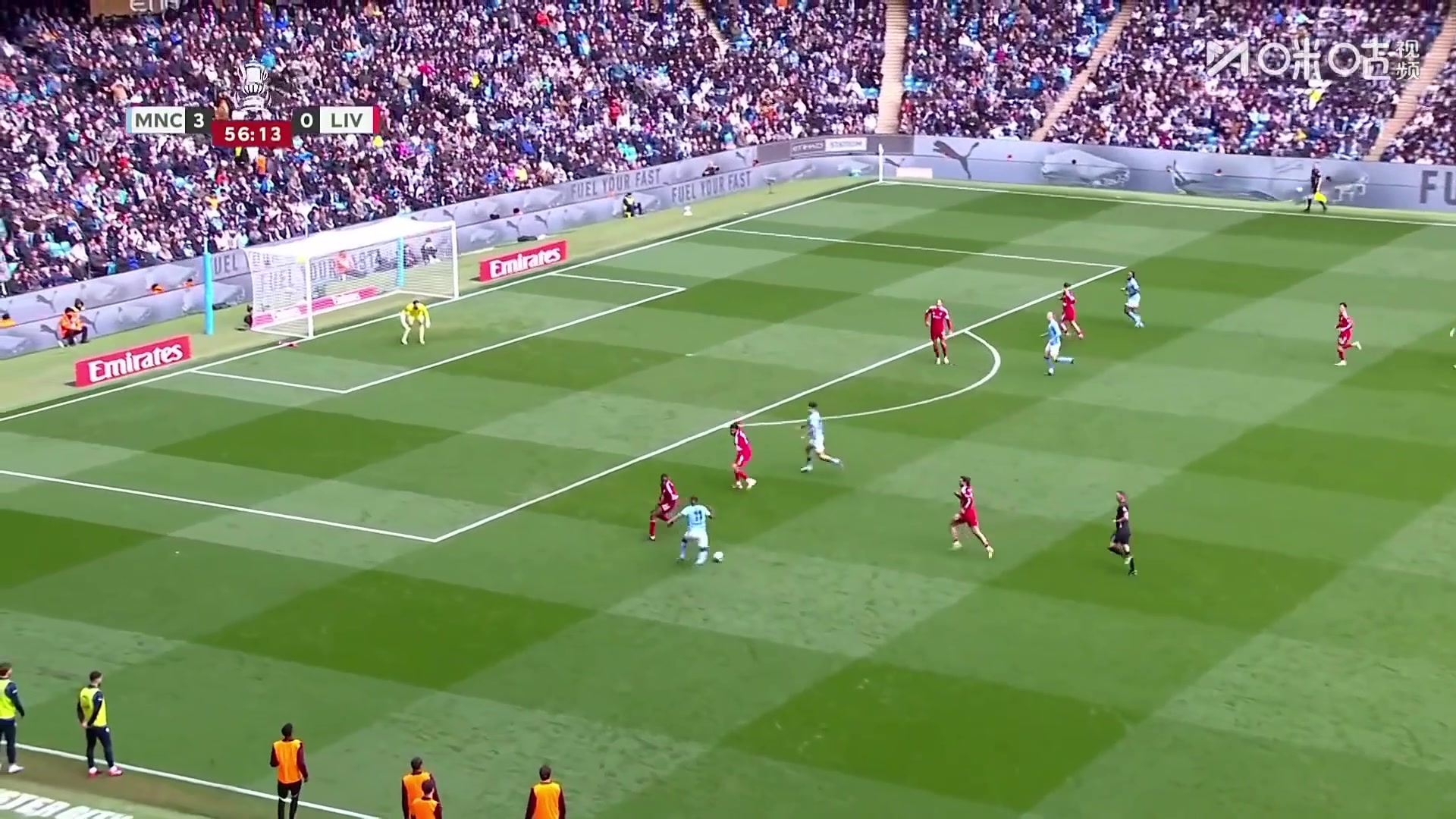 奥赖利助攻哈兰德上演帽子戏法曼城4-0利物浦