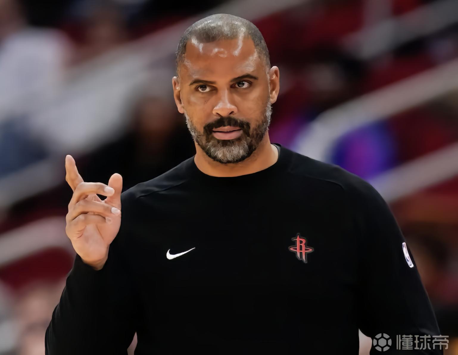 乌度卡谈最后崩盘：我不知道他们是太年轻，还是惧怕关键时刻