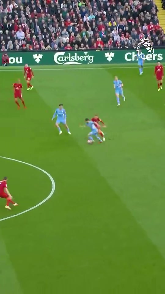 离开曼城B席曾让范迪克上演最难堪一幕