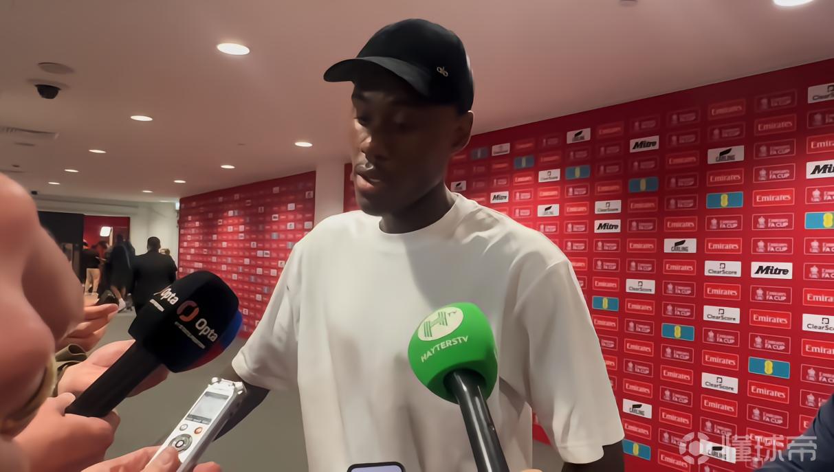 查洛巴：无论何时教练离开都是困难的，我们球员必须审视自己